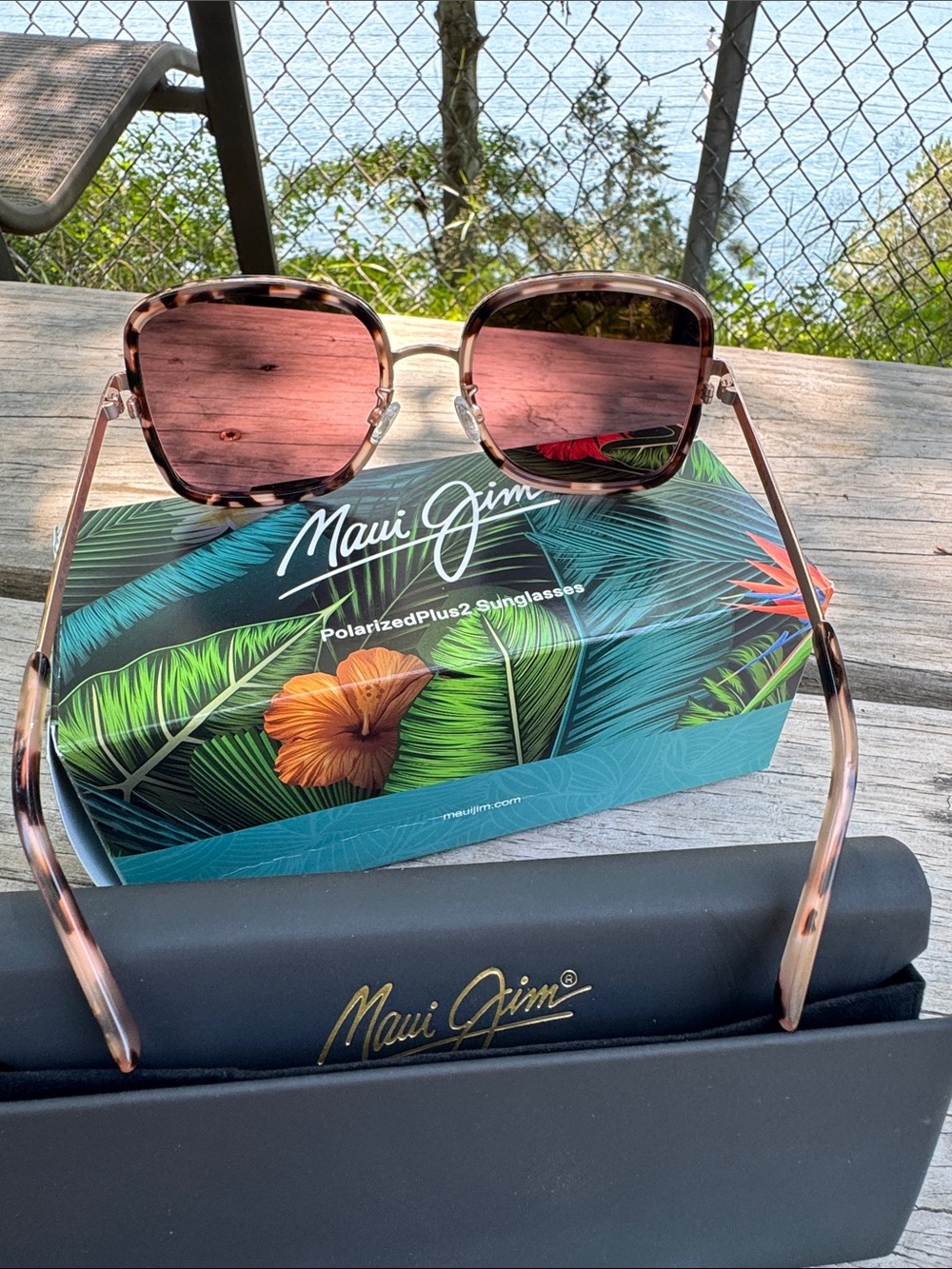 Maui Jim Rose Pua Pink Tortoiseshell Sunglasses with Rose Gold Lenses - Picture 14 of 16